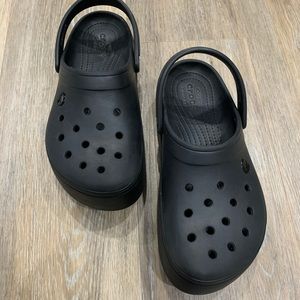 “CROCS” either size 9 women’s or size 7 men’s